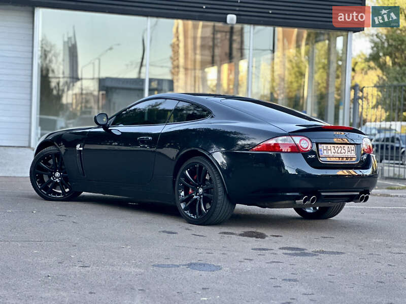 Купе Jaguar XK 2008 в Одессе
