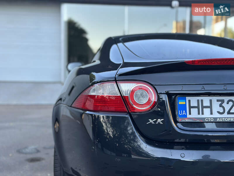 Купе Jaguar XK 2008 в Одессе