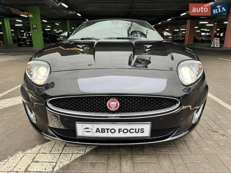 Купе Jaguar XK 2013 в Києві