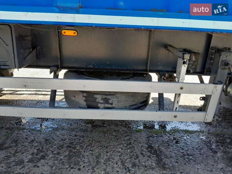 Бортовой полуприцеп Jamil Jamil 2008 в Николаеве