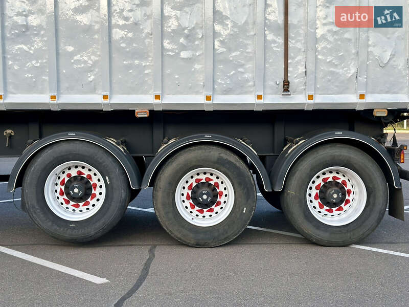 Самоскид напівпричіп Janmil NW 2004 в Кривому Розі