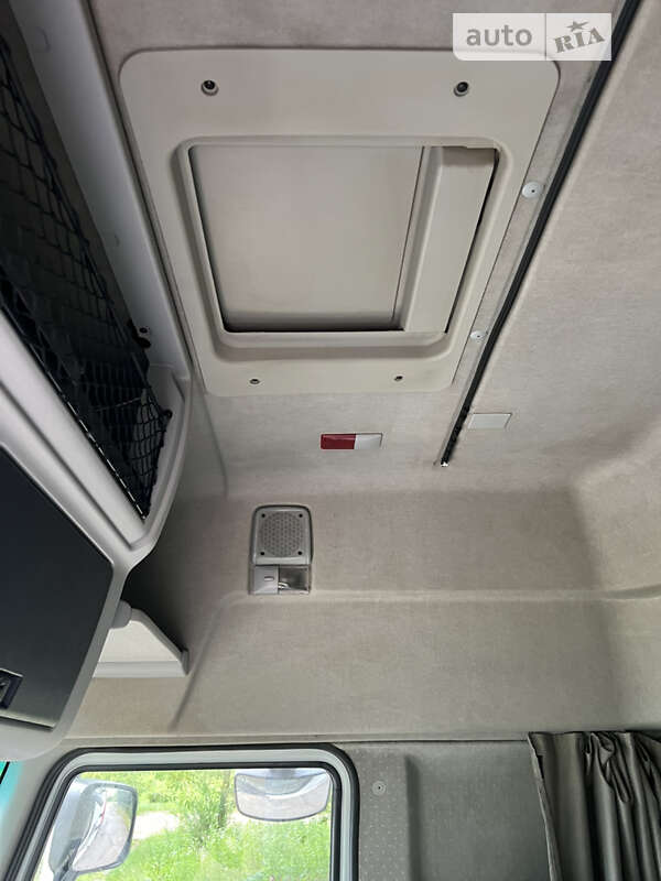 Зерновоз - напівпричіп Janmil SK 2006 в Тернополі