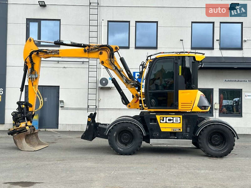 Колесный экскаватор JCB 110 2018 в Ровно