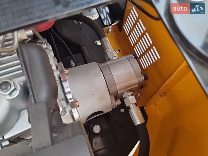 Миниэкскаватор JCB 110 2025 в Черновцах