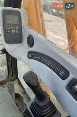 Экскаватор погрузчик JCB 175 2002 в 