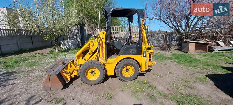 Екскаватор навантажувач JCB 1CX 2004 в Черкасах