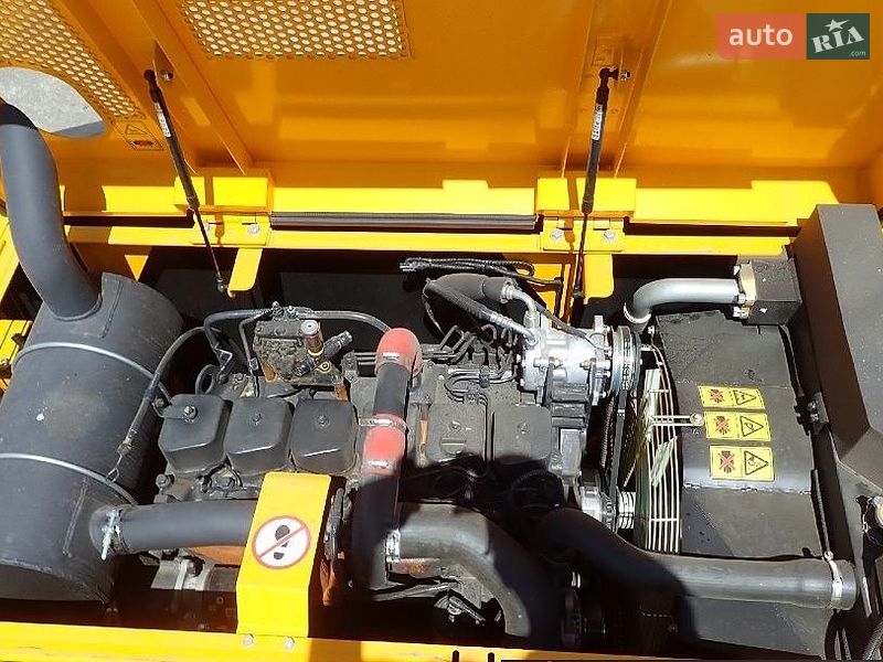 Гусеничный экскаватор JCB 205 2022 в Киеве