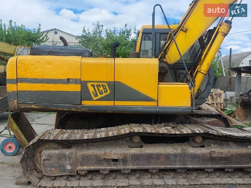 Екскаватор навантажувач JCB 205 2000 в Борисполі