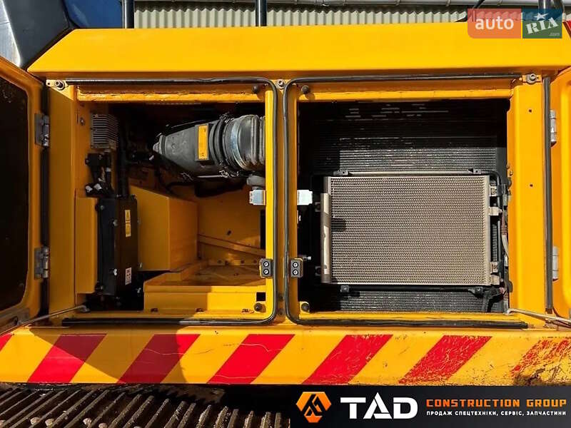 Гусеничный экскаватор JCB 220 2018 в Киеве