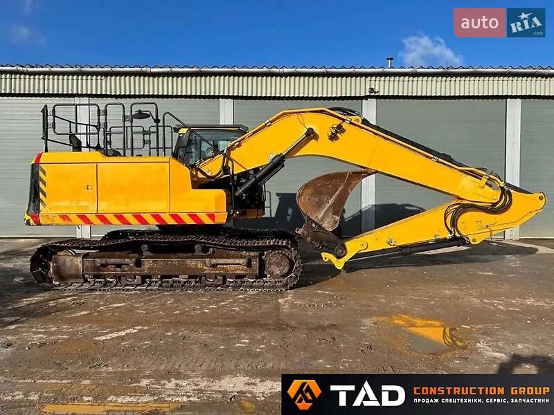 Гусеничный экскаватор JCB 220 2018 в Киеве