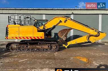 Гусеничный экскаватор JCB 220 2018 в 