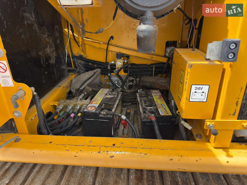 Гусеничный экскаватор JCB 220 2013 в Киеве фото 20 Гусеничный экскаватор JCB 220 2013 в Киеве