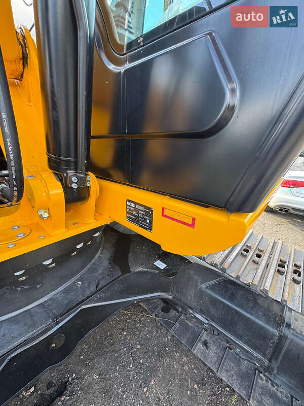 Экскаватор погрузчик JCB 220 2021 в Киеве