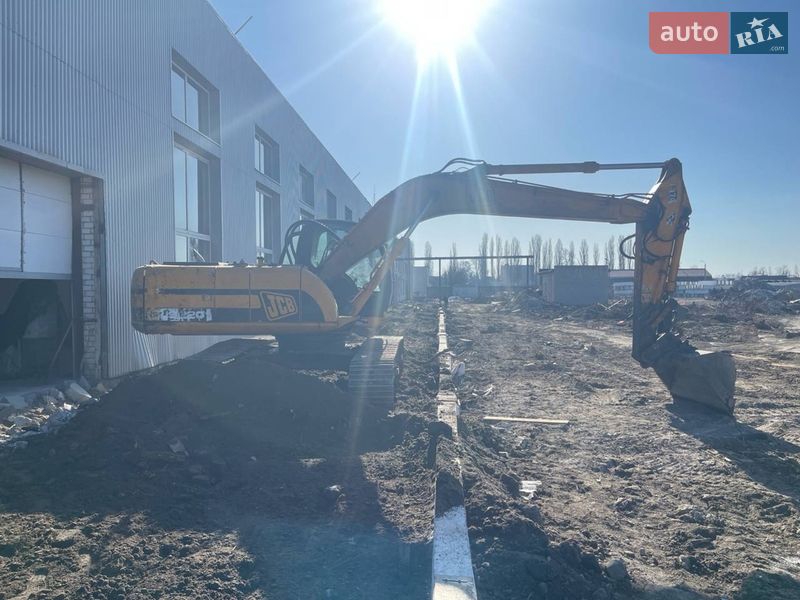 Гусеничний екскаватор JCB 220 2006 в Дніпрі