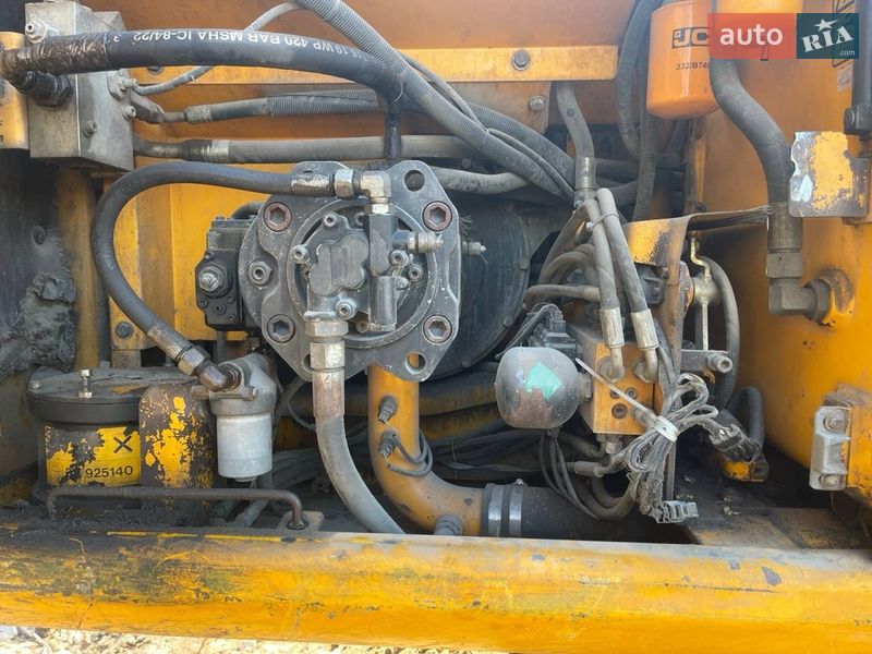 Гусеничний екскаватор JCB 220 2006 в Дніпрі