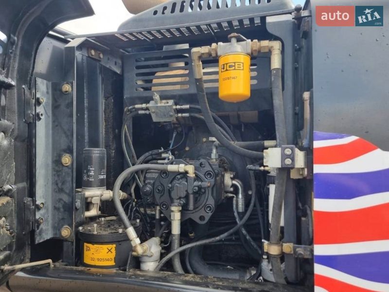 Гусеничный экскаватор JCB 220 2015 в Одессе