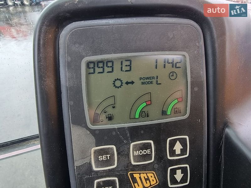 Гусеничный экскаватор JCB 220 2005 в Одессе