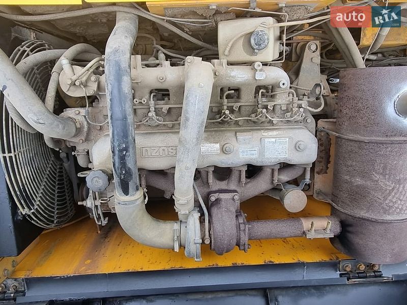 Гусеничный экскаватор JCB 220 2005 в Одессе