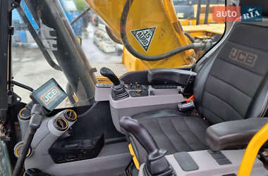 Гусеничный экскаватор JCB 220LC Xtra 2019 в 
