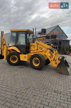 Экскаватор погрузчик JCB 2CX 2007 в Черновцах