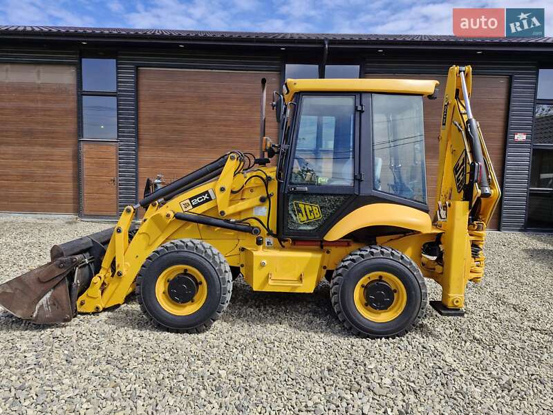 Экскаватор погрузчик JCB 2CX 2008 в Черновцах