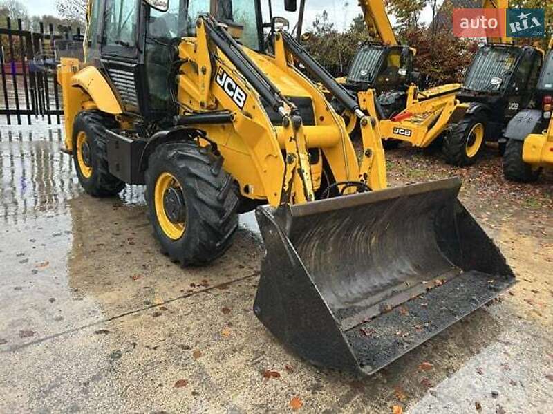 Экскаватор погрузчик JCB 2CX 2013 в Киеве