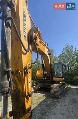 Гусеничный экскаватор JCB 330 2009 в 