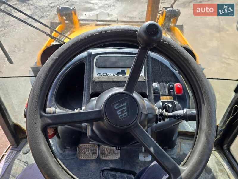 Экскаватор погрузчик JCB 3CX Sitemaster 2011 в Киеве фото 7 Экскаватор погрузчик JCB 3CX Sitemaster 2011 в Киеве