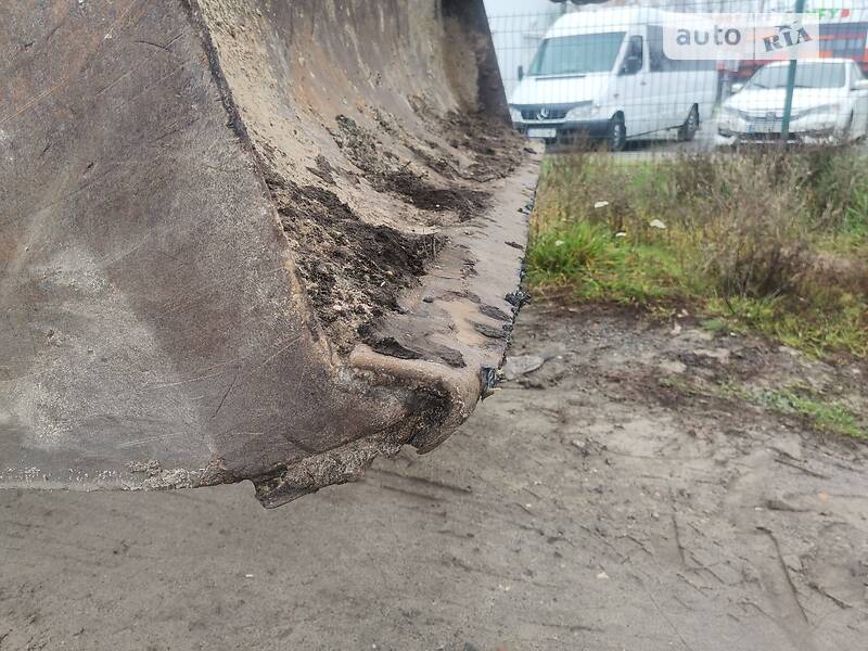 Экскаватор погрузчик JCB 3CX Super 2005 в Киеве фото 5 Экскаватор погрузчик JCB 3CX Super 2005 в Киеве