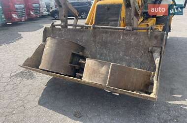 Колесный экскаватор JCB 3CX Super 2001 в 