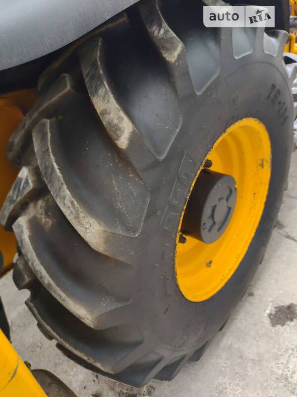 Экскаватор погрузчик JCB 3CX 2011 в Ровно фото 19 Экскаватор погрузчик JCB 3CX 2011 в Ровно