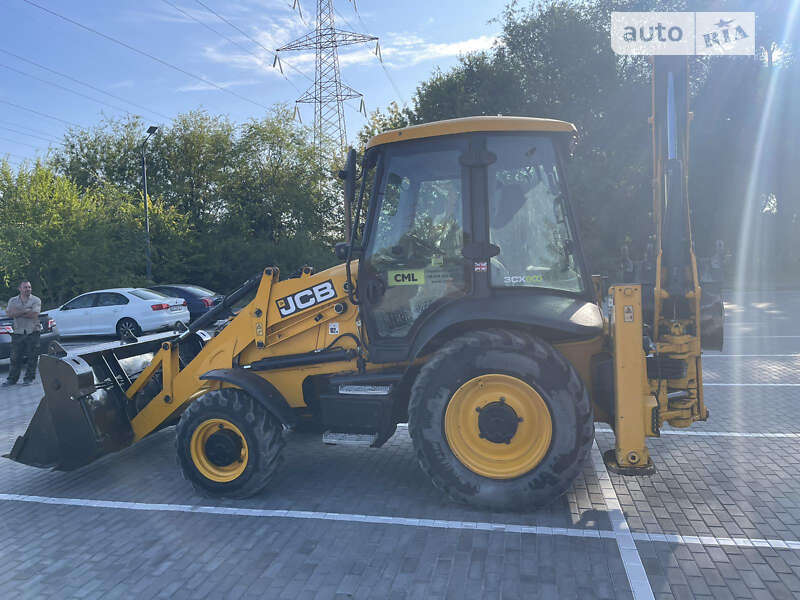 Екскаватор навантажувач JCB 3CX 2018 в Дніпрі