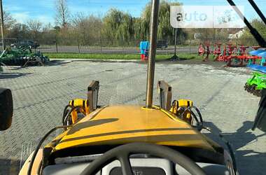 Экскаватор погрузчик JCB 3CX 2000 в 