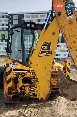 Экскаватор погрузчик JCB 3CX 2004 в Ирпене