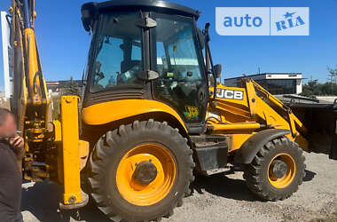 Екскаватор навантажувач JCB 3CX 2005 в Дунаївцях