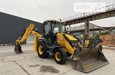 Экскаватор погрузчик JCB 3CX 2013 в Полтаве