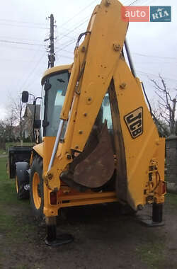 Экскаватор погрузчик JCB 3CX 2007 в 
