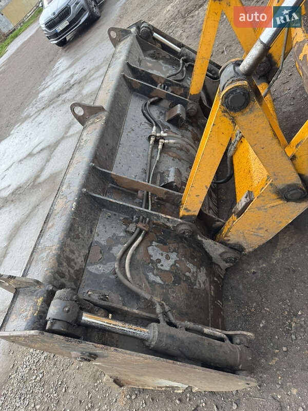 Экскаватор погрузчик JCB 3CX 2011 в Кривом Роге