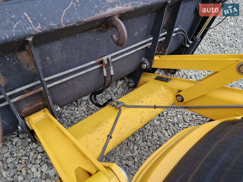 Экскаватор погрузчик JCB 3CX 2005 в Черновцах