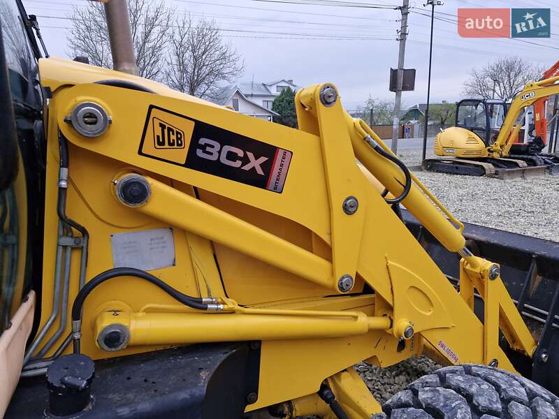 Экскаватор погрузчик JCB 3CX 2005 в Черновцах