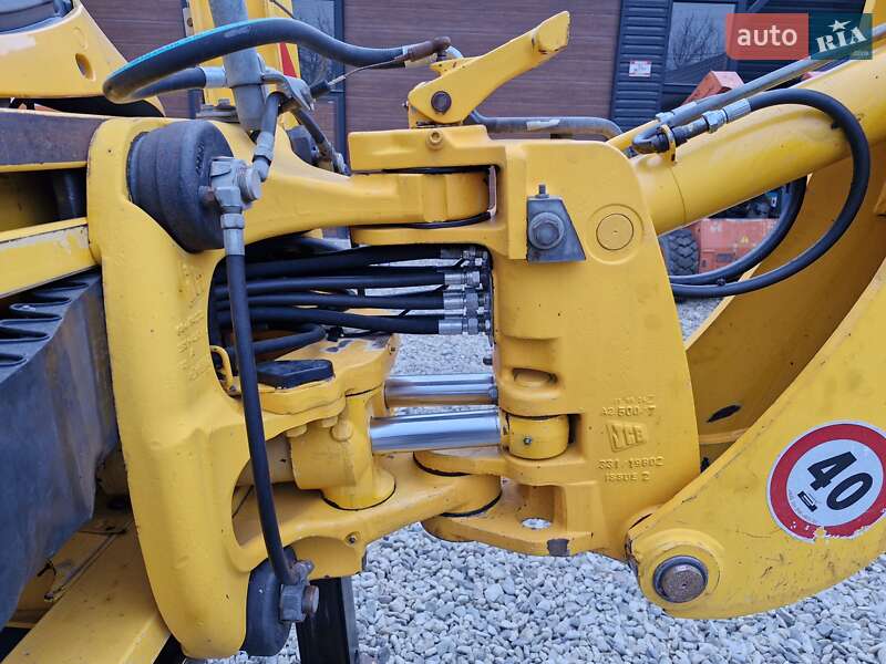 Экскаватор погрузчик JCB 3CX 2005 в Черновцах
