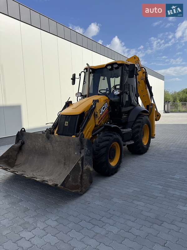 Другая спецтехника JCB 3CX 2021 в 
