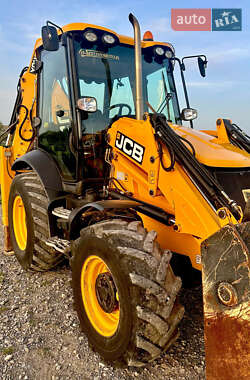 Экскаватор погрузчик JCB 3CX 2017 в 