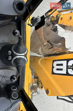 Екскаватор навантажувач JCB 3CX 2014 в 