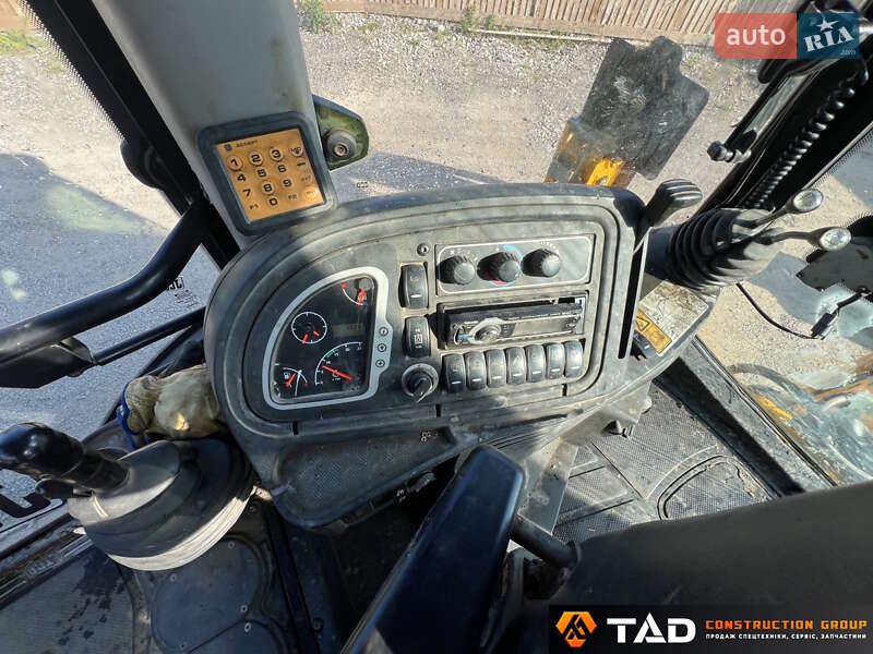 Экскаватор погрузчик JCB 3CX 2013 в Киеве