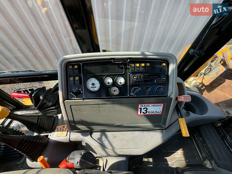 Екскаватор навантажувач JCB 3CX 2001 в Києві