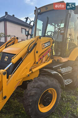 Екскаватор навантажувач JCB 3CX 2007 в Львові