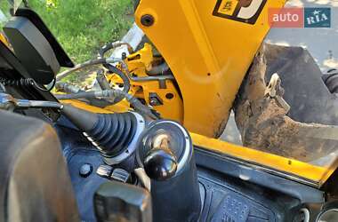 Экскаватор погрузчик JCB 3CX 2011 в 