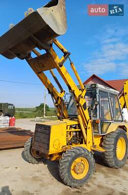 Экскаватор погрузчик JCB 3CX 1990 в Черновцах