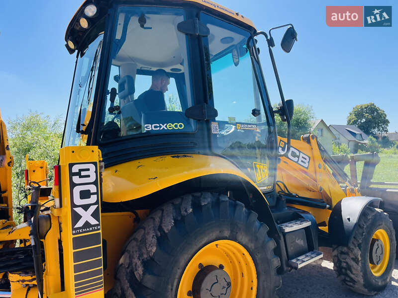 Экскаватор погрузчик JCB 3CX 2010 в Черновцах